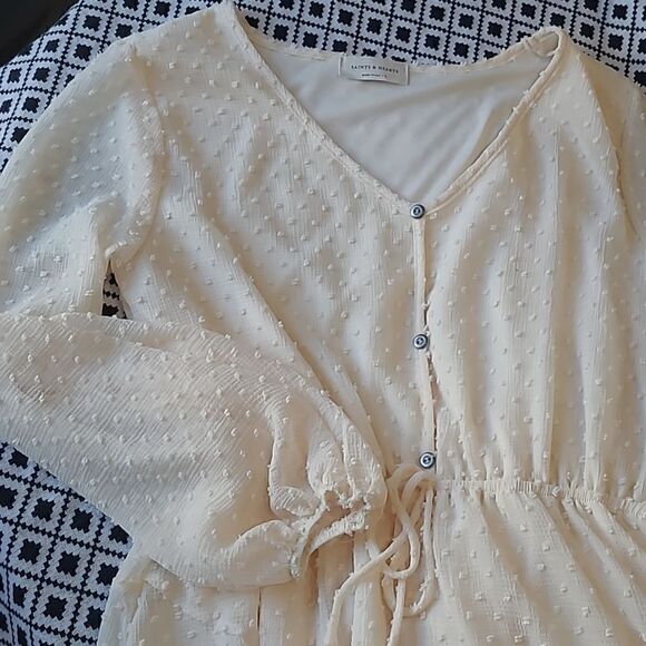 💲1️⃣0️⃣ Bundled ✔️Swiss Dot Cream Peasant Dress sz Med  - Picture 4 of 16